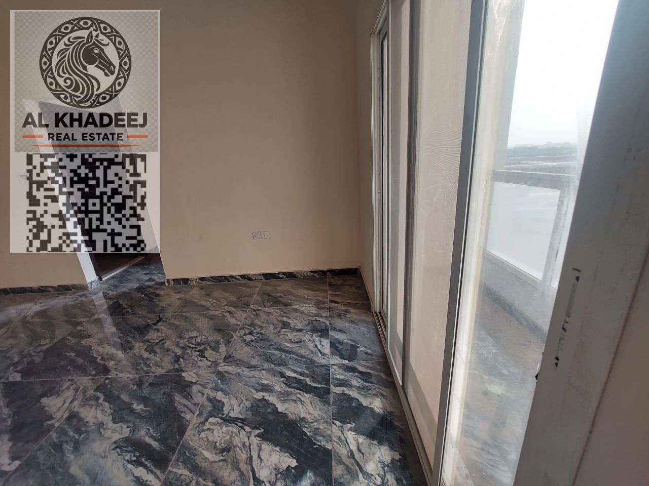 One-bedroom apartment New, first tenant In Al Jurf 3 Close to the tribal center and the Chinese market Spacious living room with a large balcony