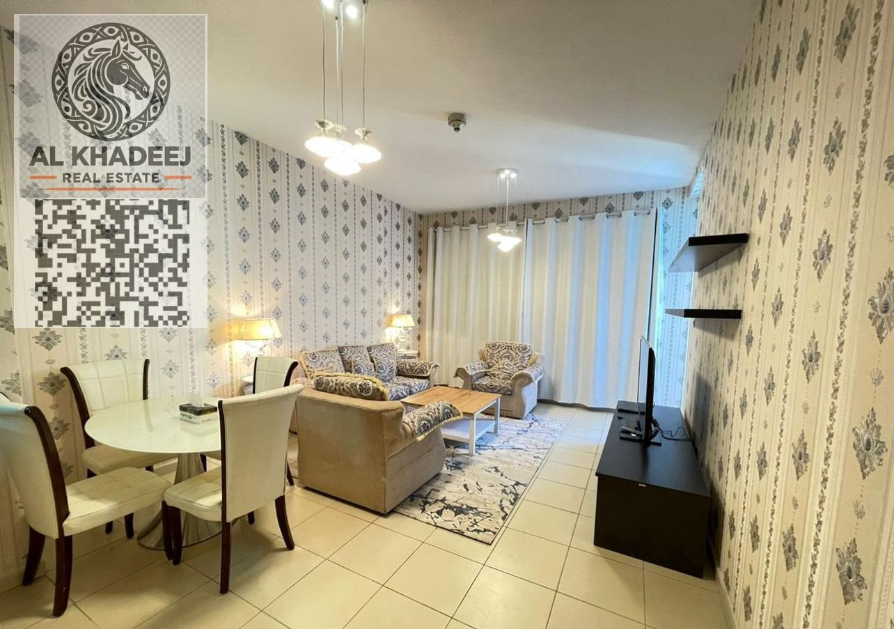 2 master bedrooms | 3 bathrooms | Spacious areas | With parking, gym and swimming pool
