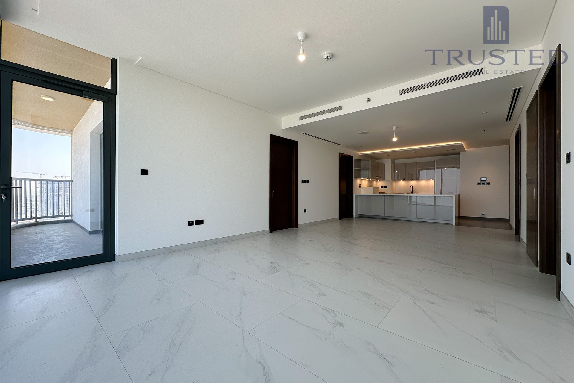 Huge Layout | 3BR | Luxury View