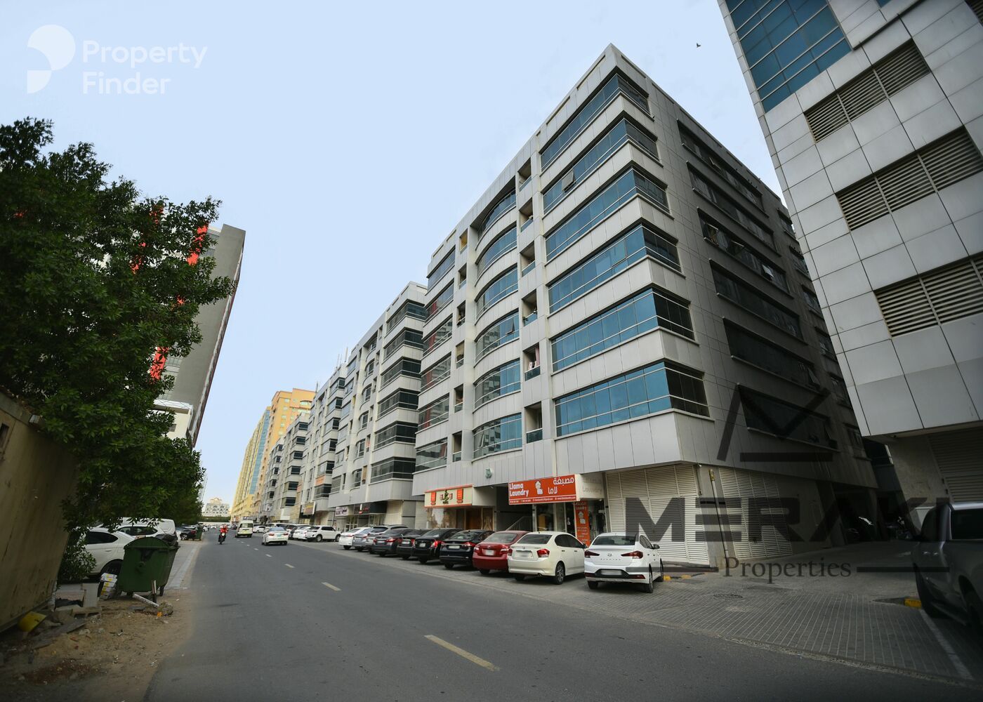 Great Deal! 1BHK in Garden City for Only AED 260,000!