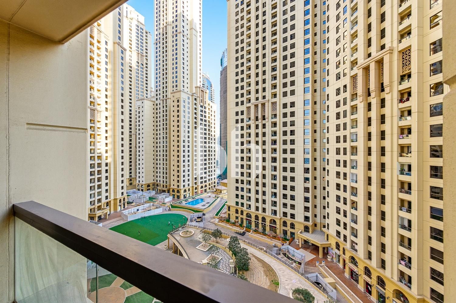 3 BHK with maids | Sadaf 5 | Pool View