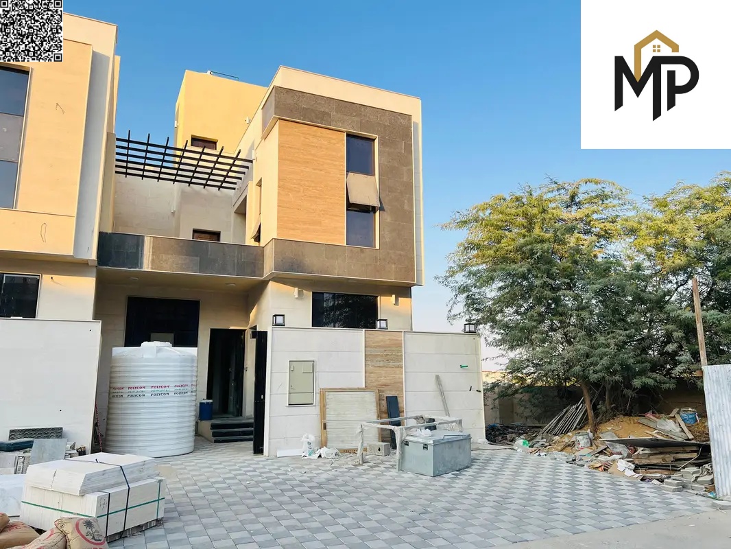 Modern villa with a price including registration fees and air conditioning, negotiable.