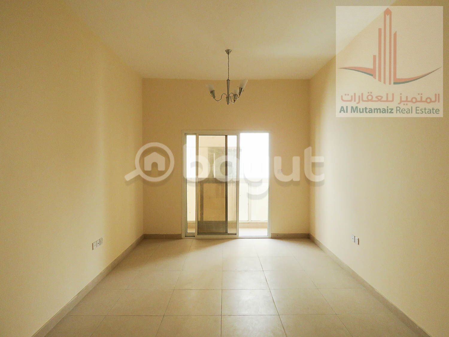 Residential and commercial building on a street and alley, excellent location, excellent investment opportunity