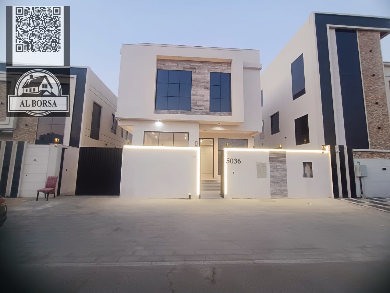 Villa in Al Yasmin for sale, 5 rooms, majlis and hall, land area 3014 sq m, building area 3200 sq m