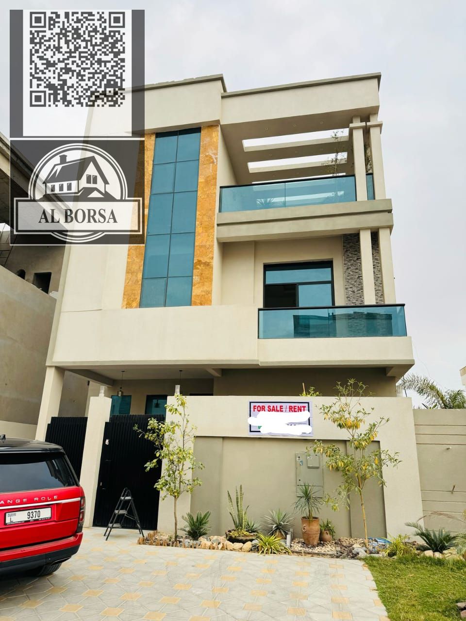 Villa for sale (ground floor + 2 floors) Central air conditioning - also includes an elevator Water and electricity. 7 bedrooms.