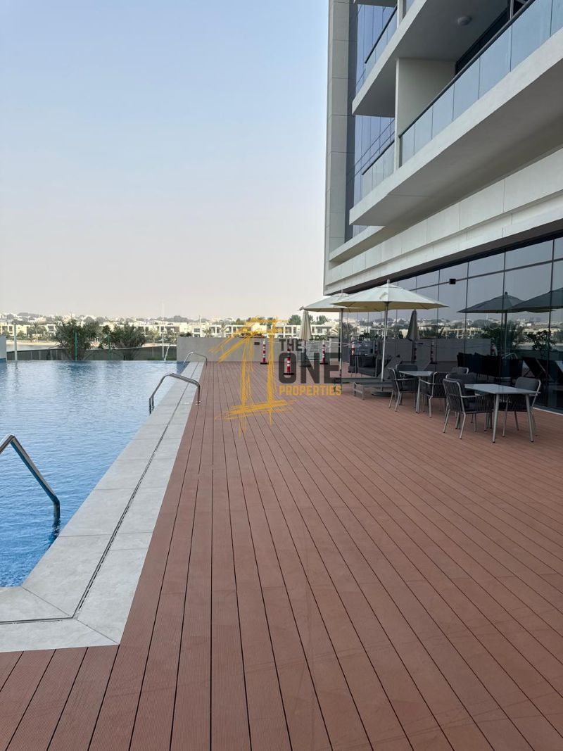2 BR Waterfront Apartment | Corner Unit | Spacious