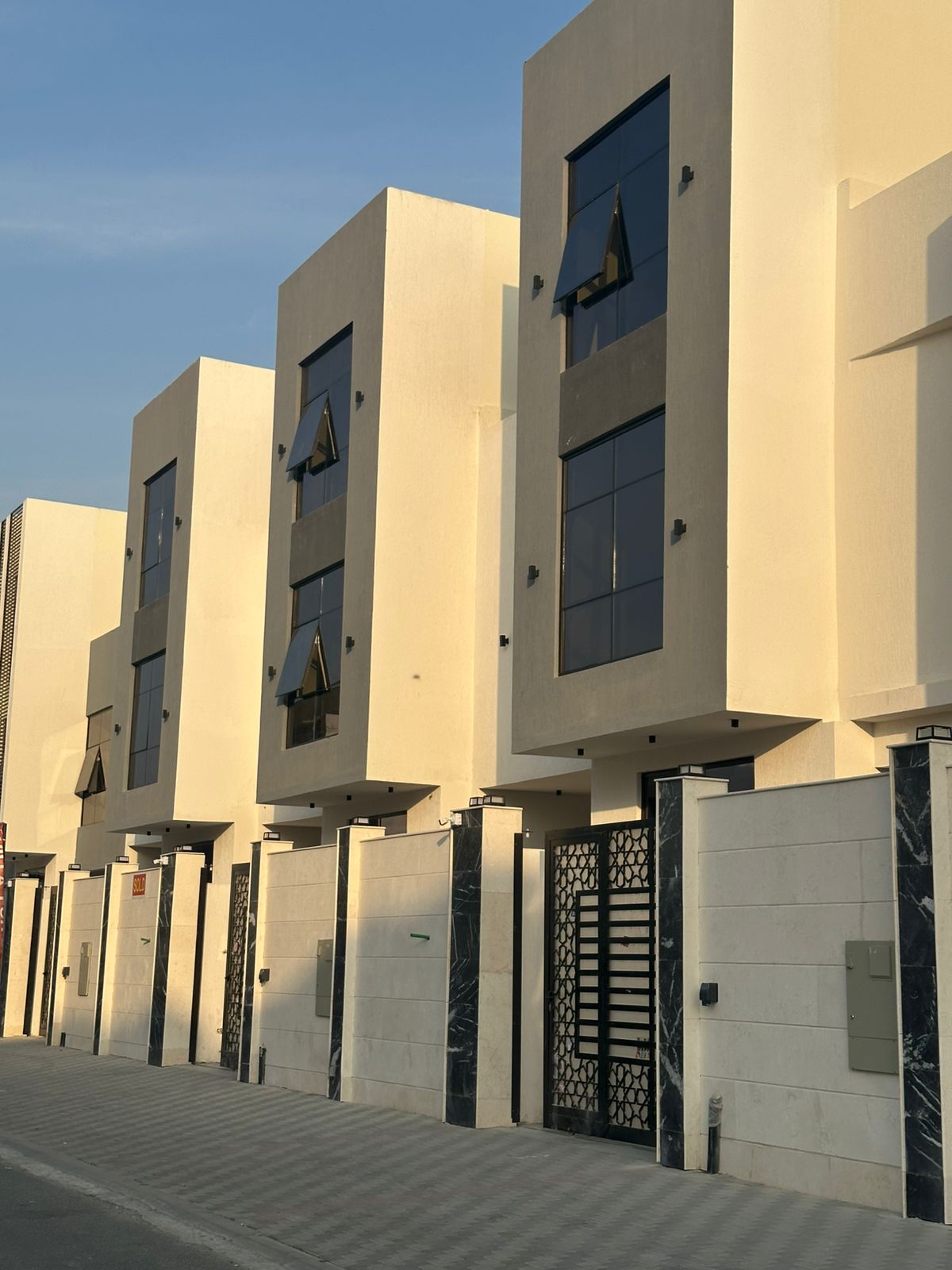 Exclusive Direct Sale from Owner — Luxury Villa in Al Yasmeen, Ajman The largest available townhouse on Sheikh Mohammed bin Zayed Road, opposite Al