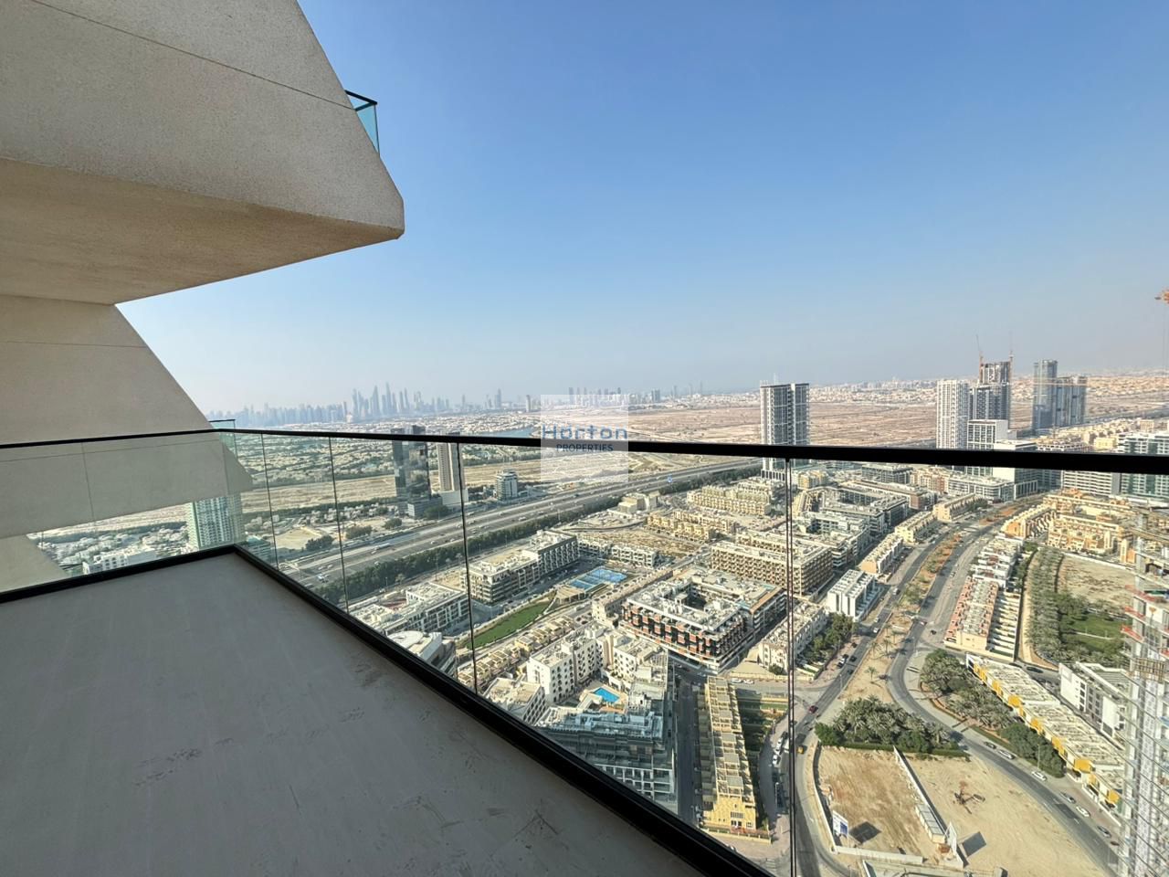 HIGH FLOOR | PRIVATE POOL | ROYAL SUITE