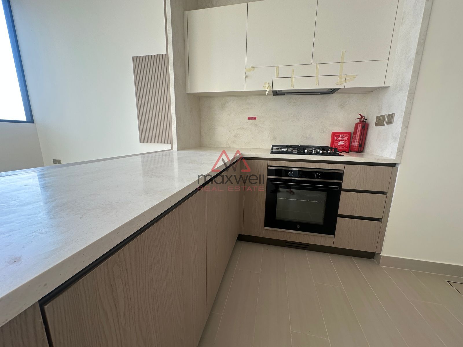 High Floor | Spacious | Vaccant