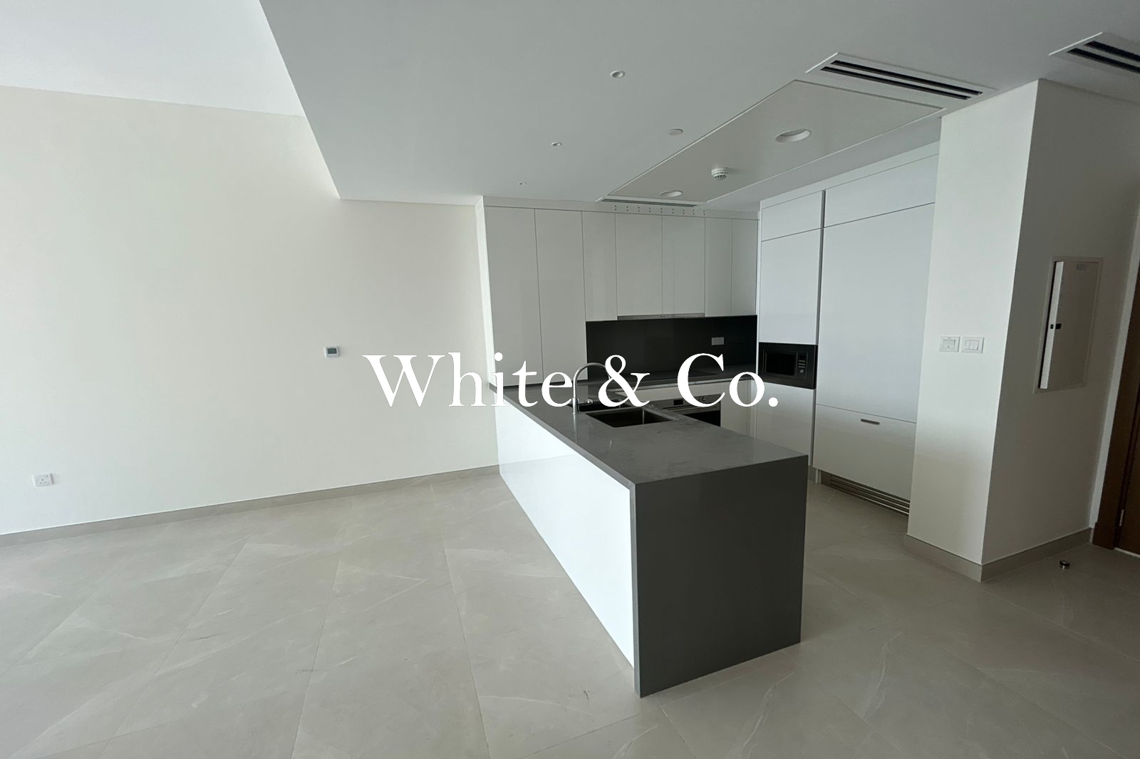 Vacant Now | Canal Views | Unfurnished