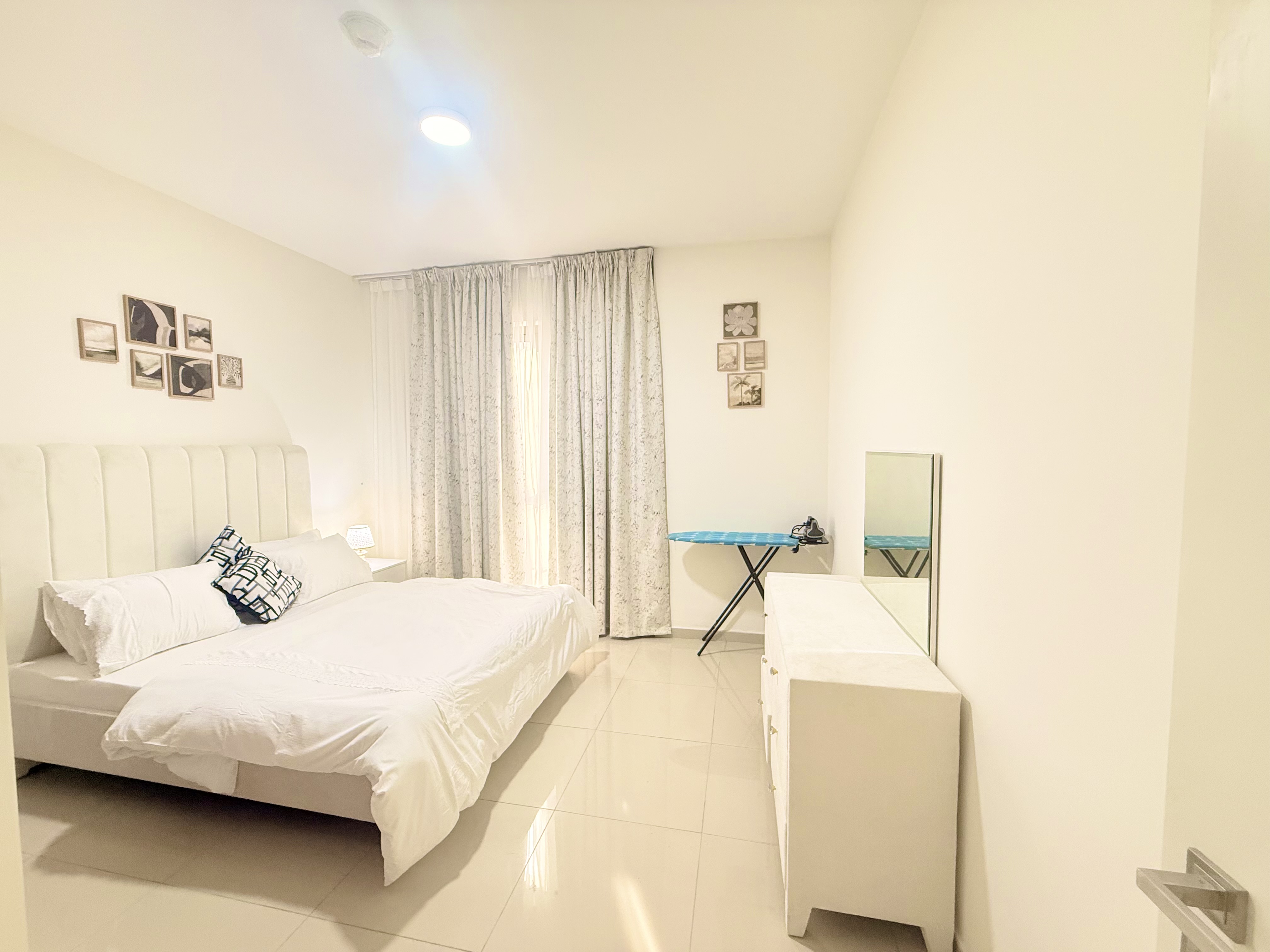 Hot offer 12chque payment 1bhk full furnished uptown Al zahia Sharjah