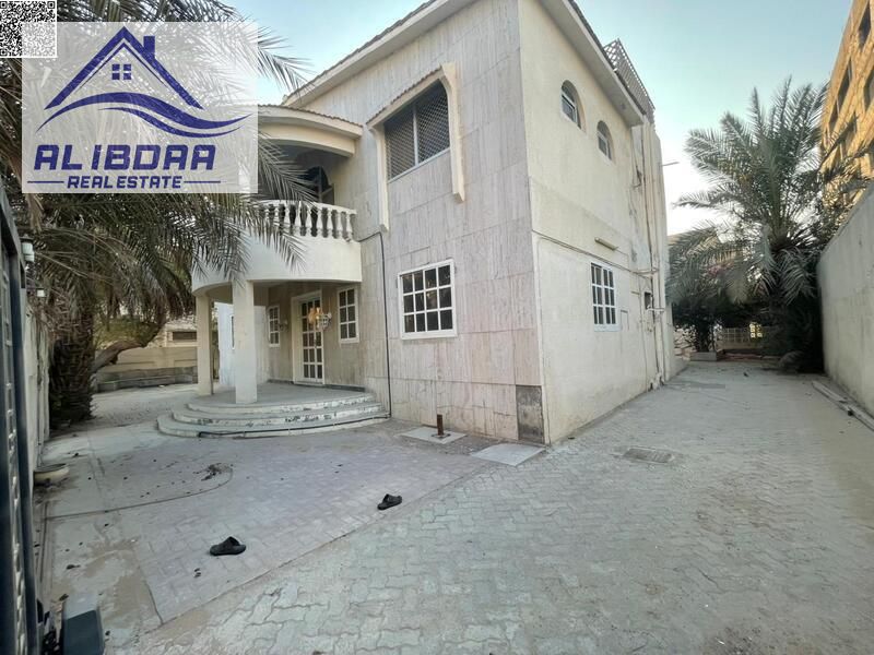 Villa for Sale in Ajman – Al Nuaimiya Area Prime location on a main road Residential–Commercial zoning Plot Size: 5,600 sq. ft