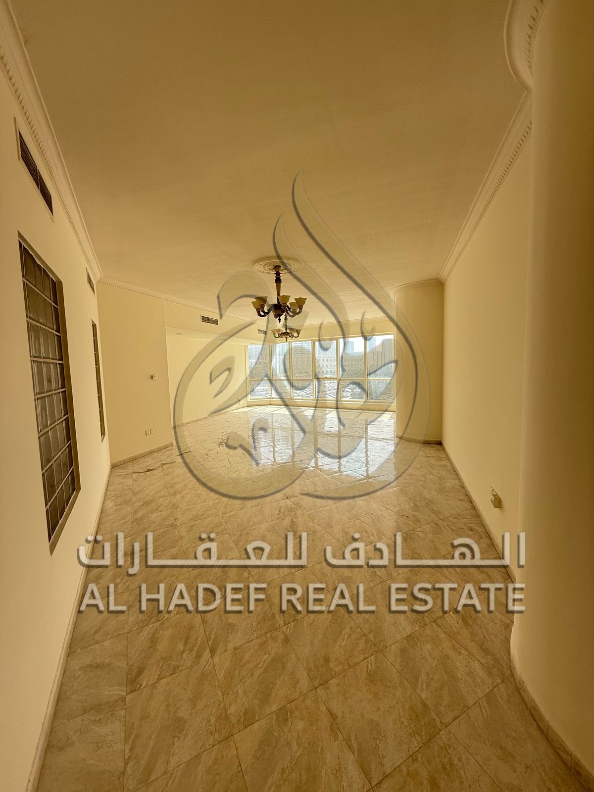 Sharjah Emirate, Al Majaz 3 area, available 3-bedroom apartment, hall, 3 bathrooms, gym, swimming pool and free air conditioning