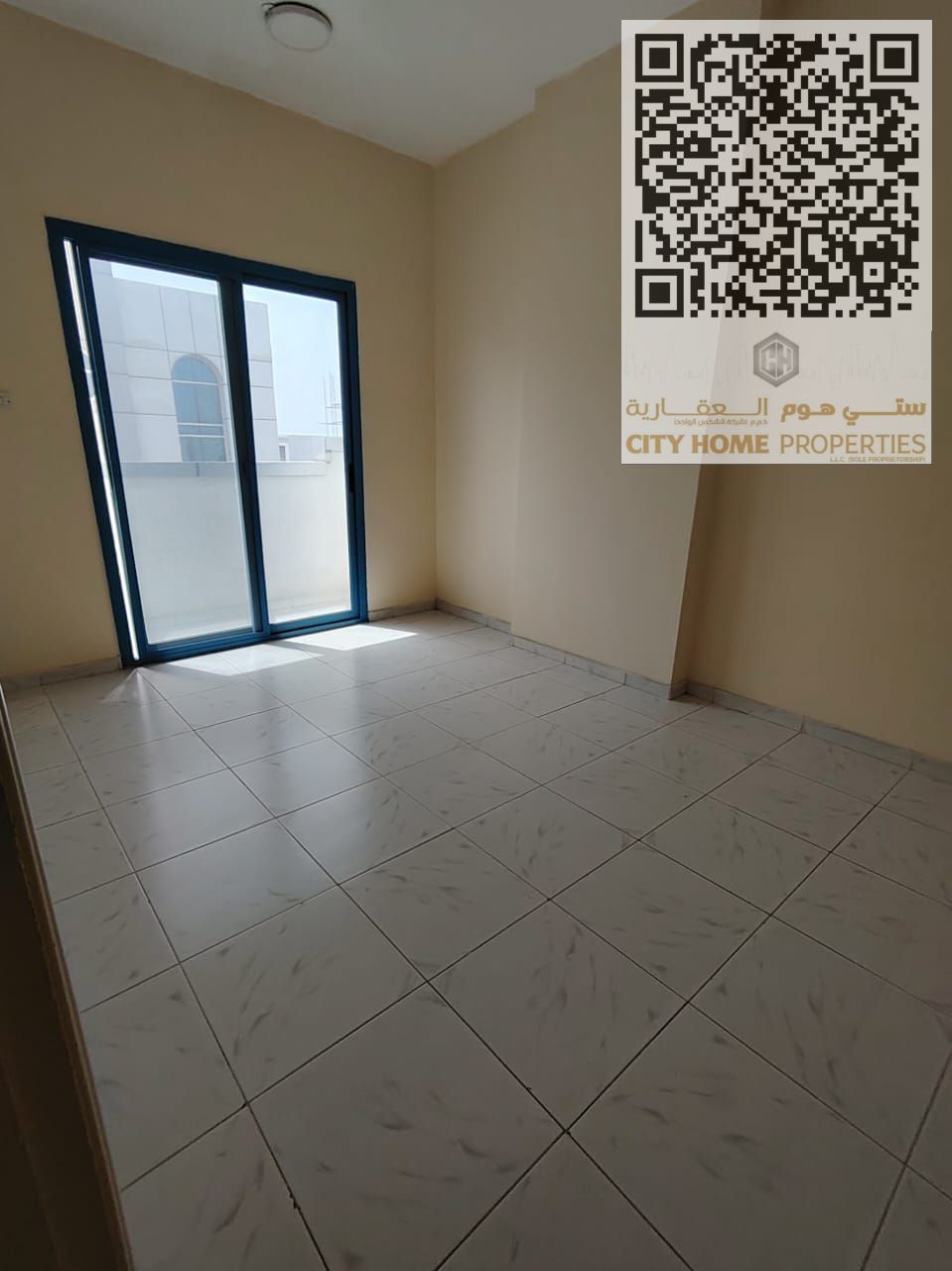 Large 2-bedroom hall apartment, ideal for families, located near the Dubai and Sharjah exit