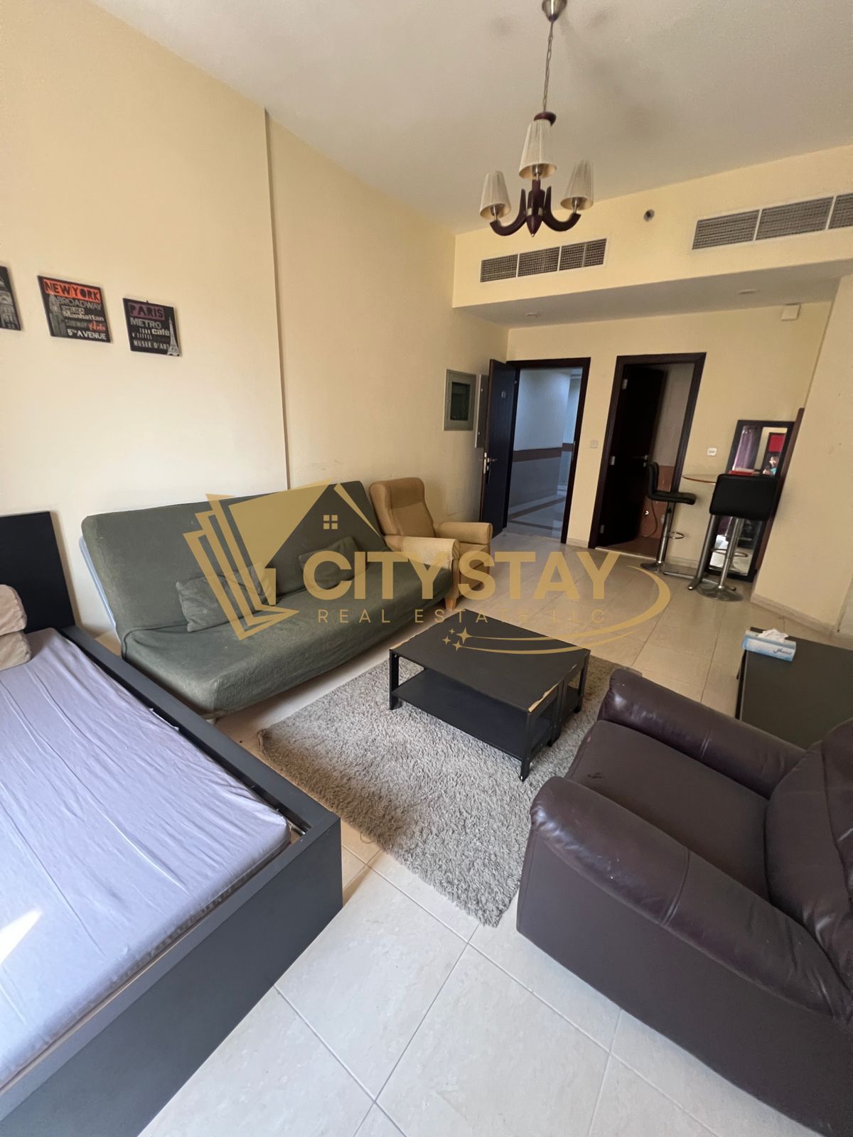 Modern 1BHK in Silicon Gates 3 | Prime DSO Location | Great Investment / RENTED