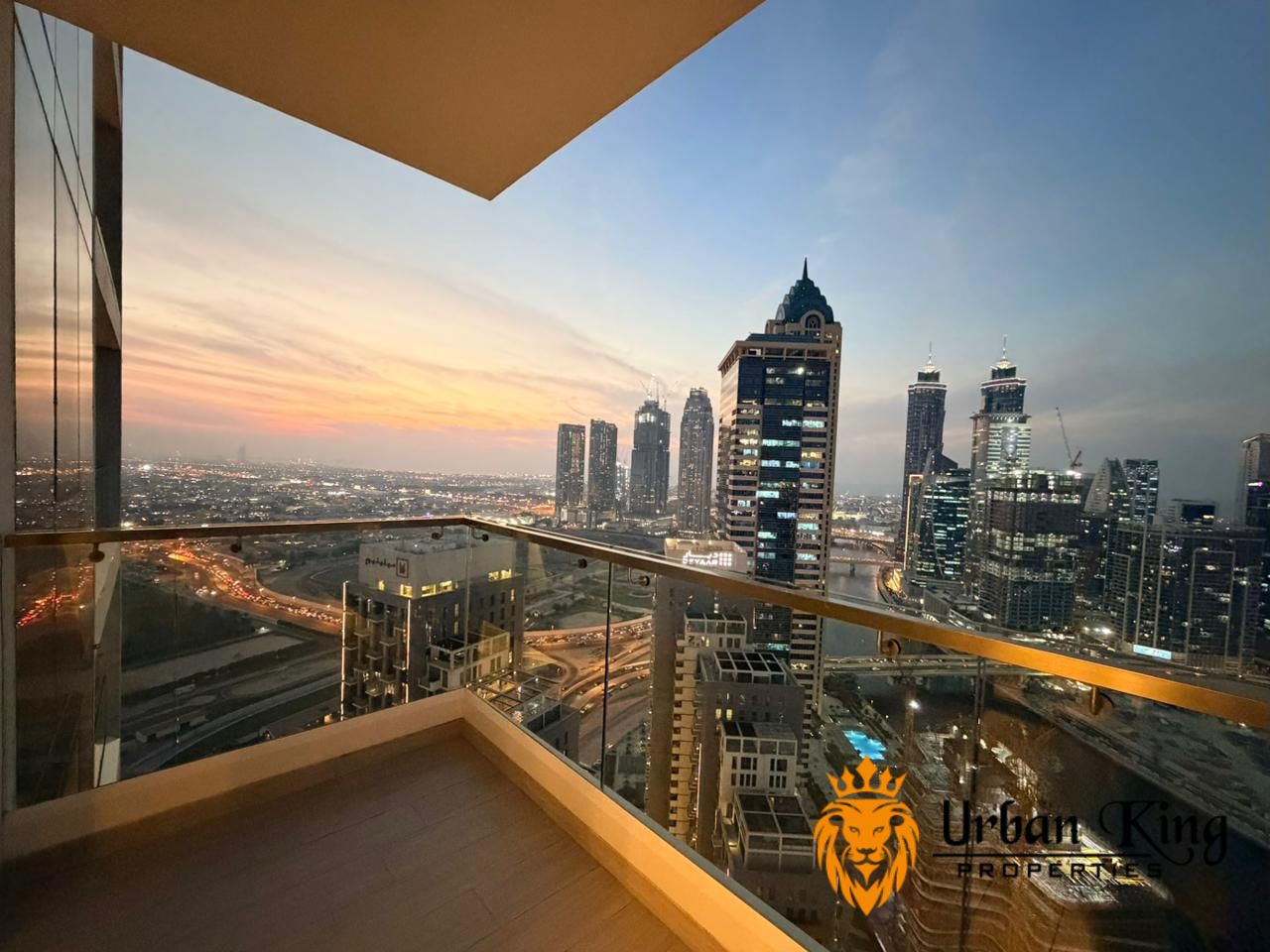 PANORAMIC | VIEW OF WATER | LUXURY AMENITIES