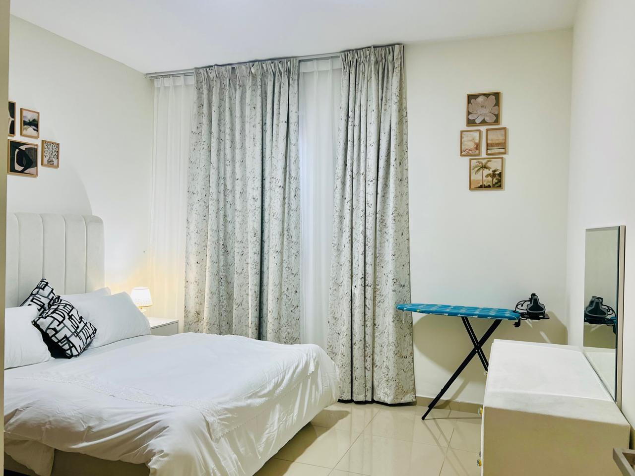 Levish 1bhk one time payment 60k with gym pool kids pal AERA cover parking