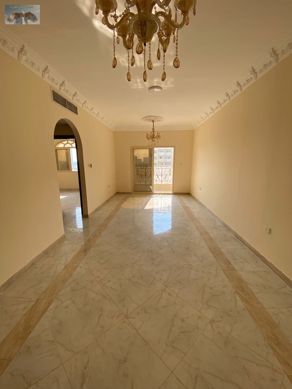 Spacious 1-bedroom apartment in Al Hamidiya near Etisalat and the court, with balcony, built-in wardrobes, and two bathrooms for AED 36,000 yearly in