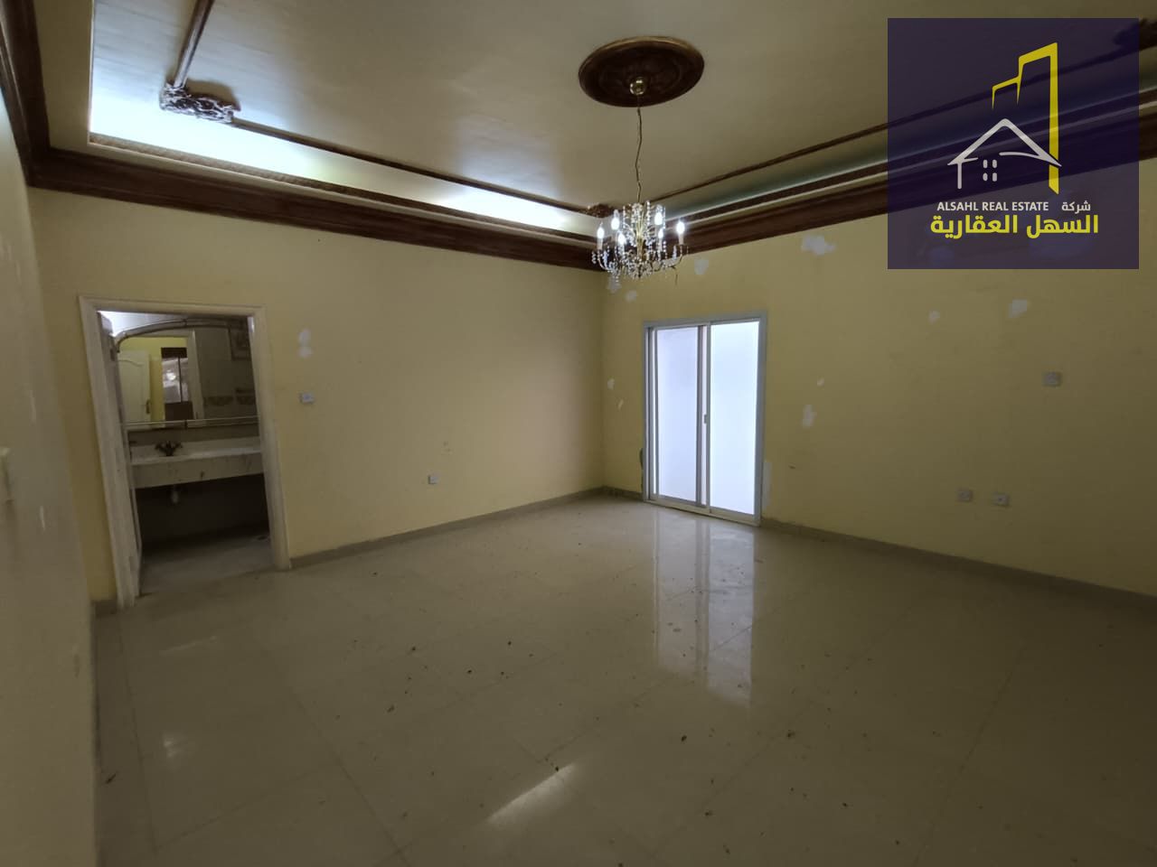 Spacious 6 BR Villa in Al Falaj with Stunning Views