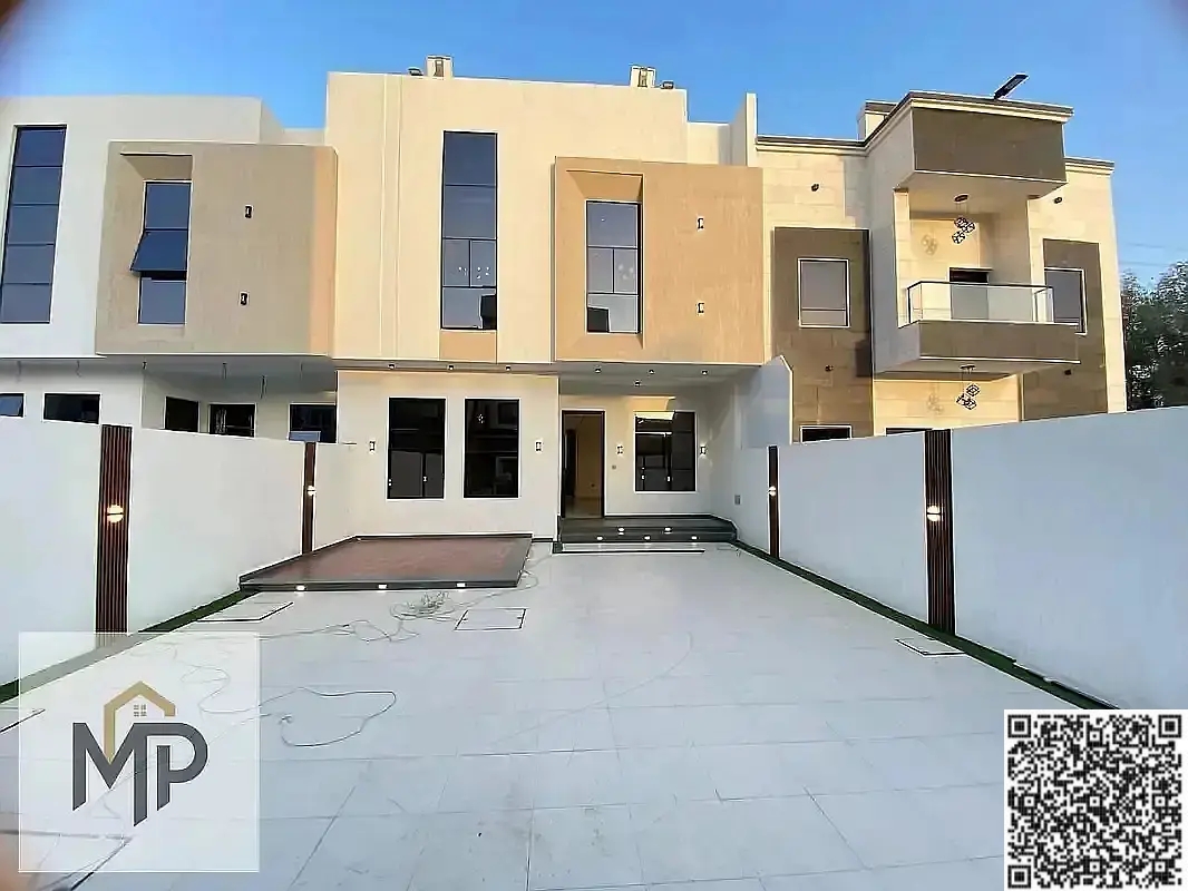 Luxury townhouse in Al Yasmine, price including fees, negotiable, and without service fees.