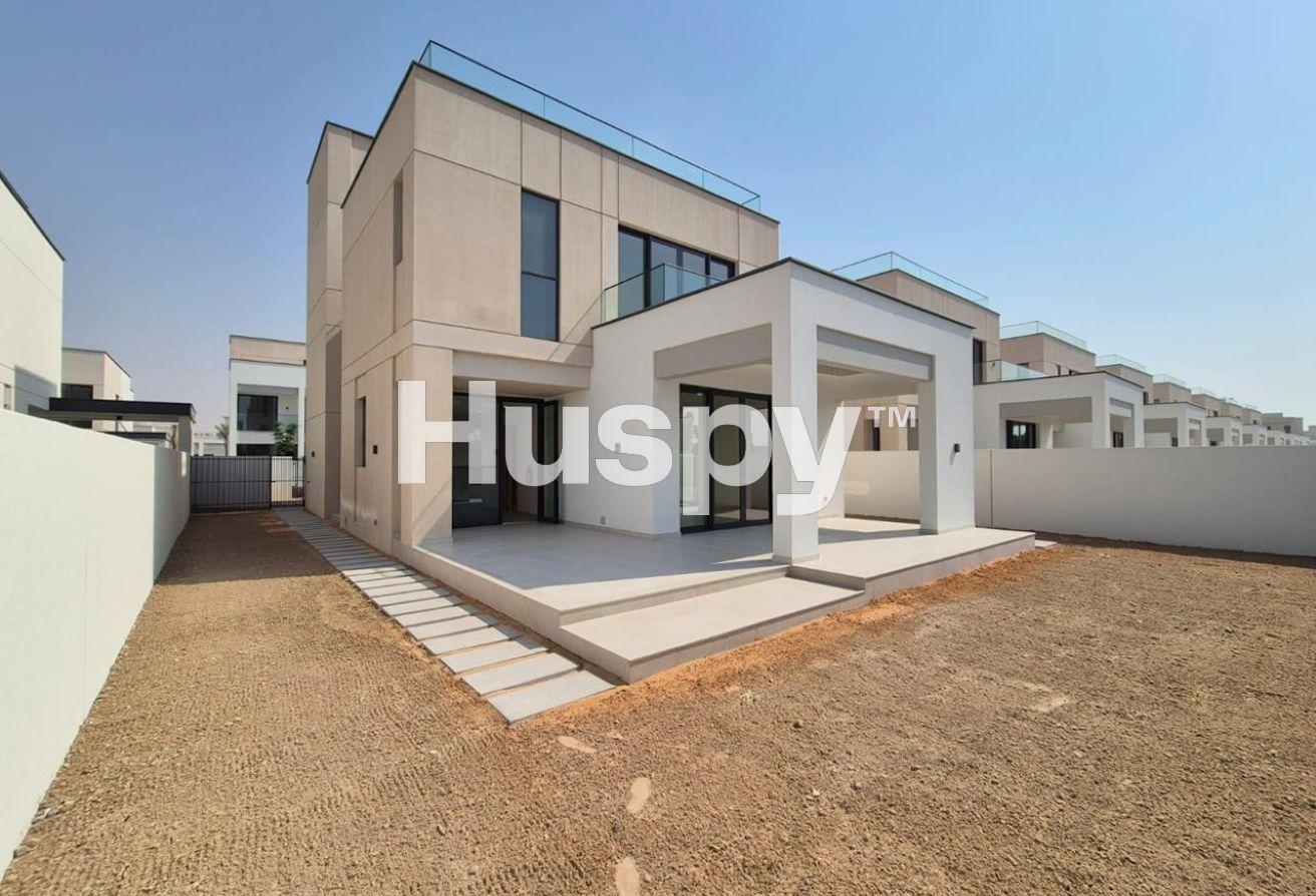 Vacant Now | Single Row | Largest Plot