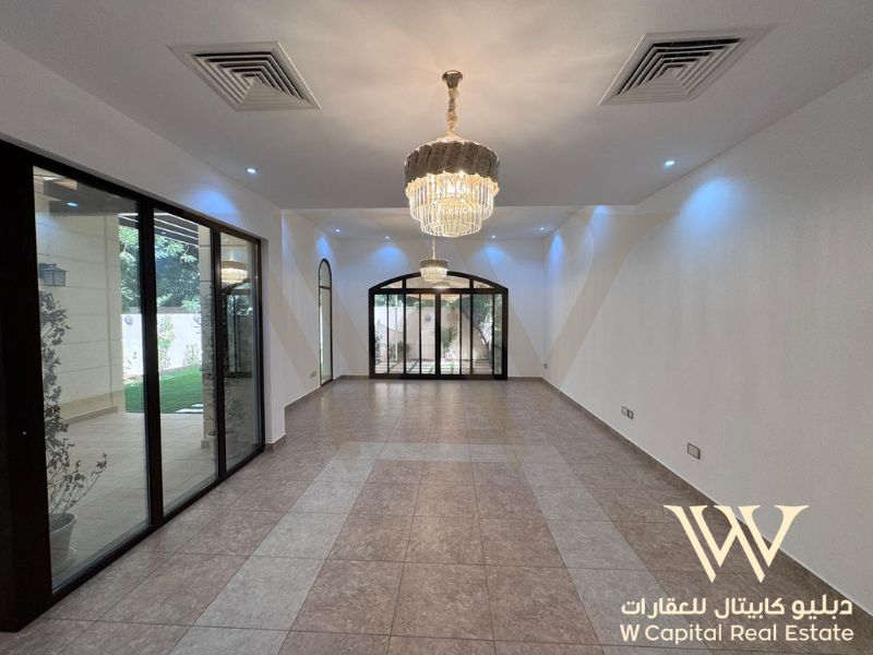 W Capital Real Estate Presents an Exclusive Villa 4 Bedroom Spacious Plus 1 Maid Room Ready To Move In.
