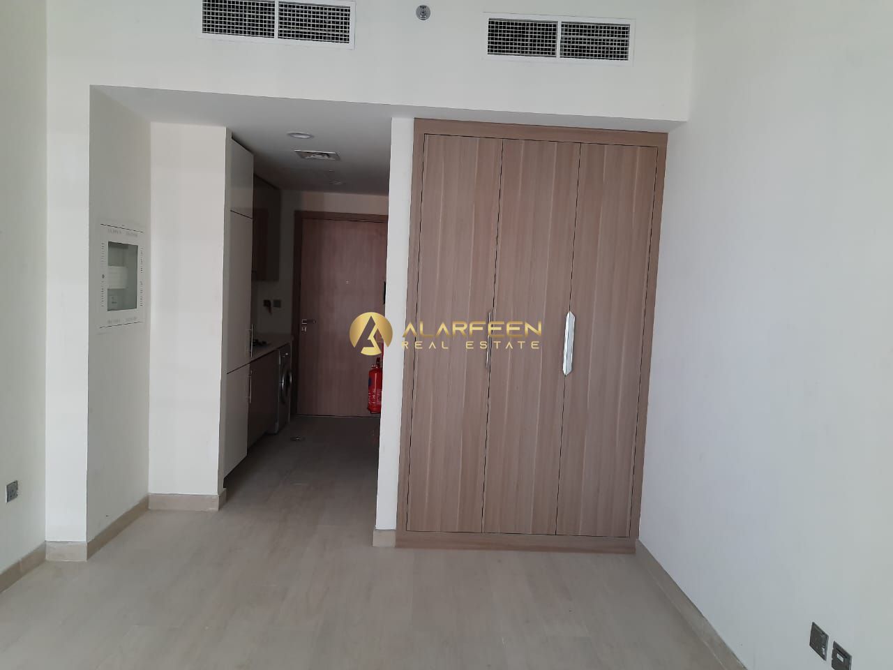 Community View | Fully fitted Kitchen | Spacious Unit