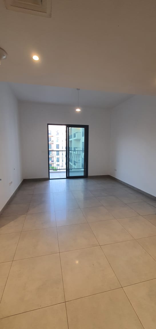For Rent 1-Bedroom Apartment with Living Room and Spacious Balcony in Maryam Island – Prime Location