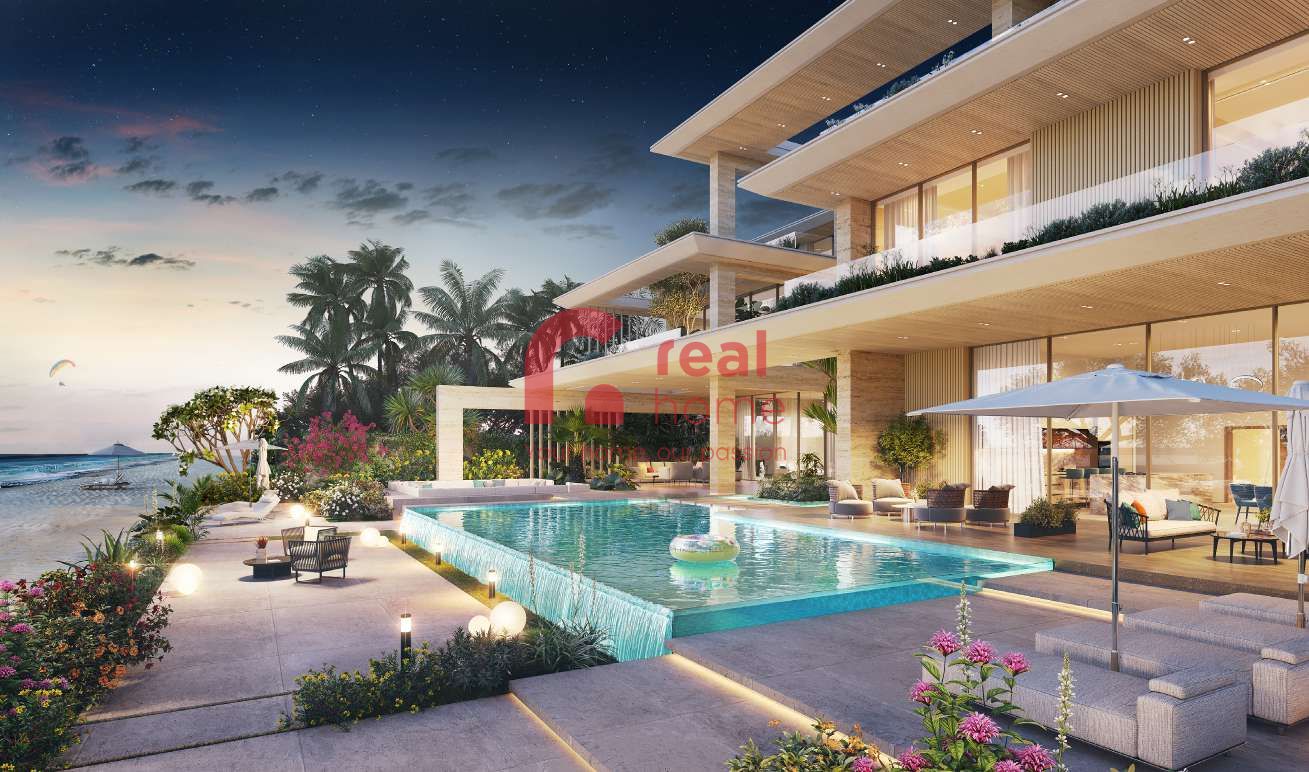 8 Bedroom Majestic Mansion Type 4 Full Beach Access and view