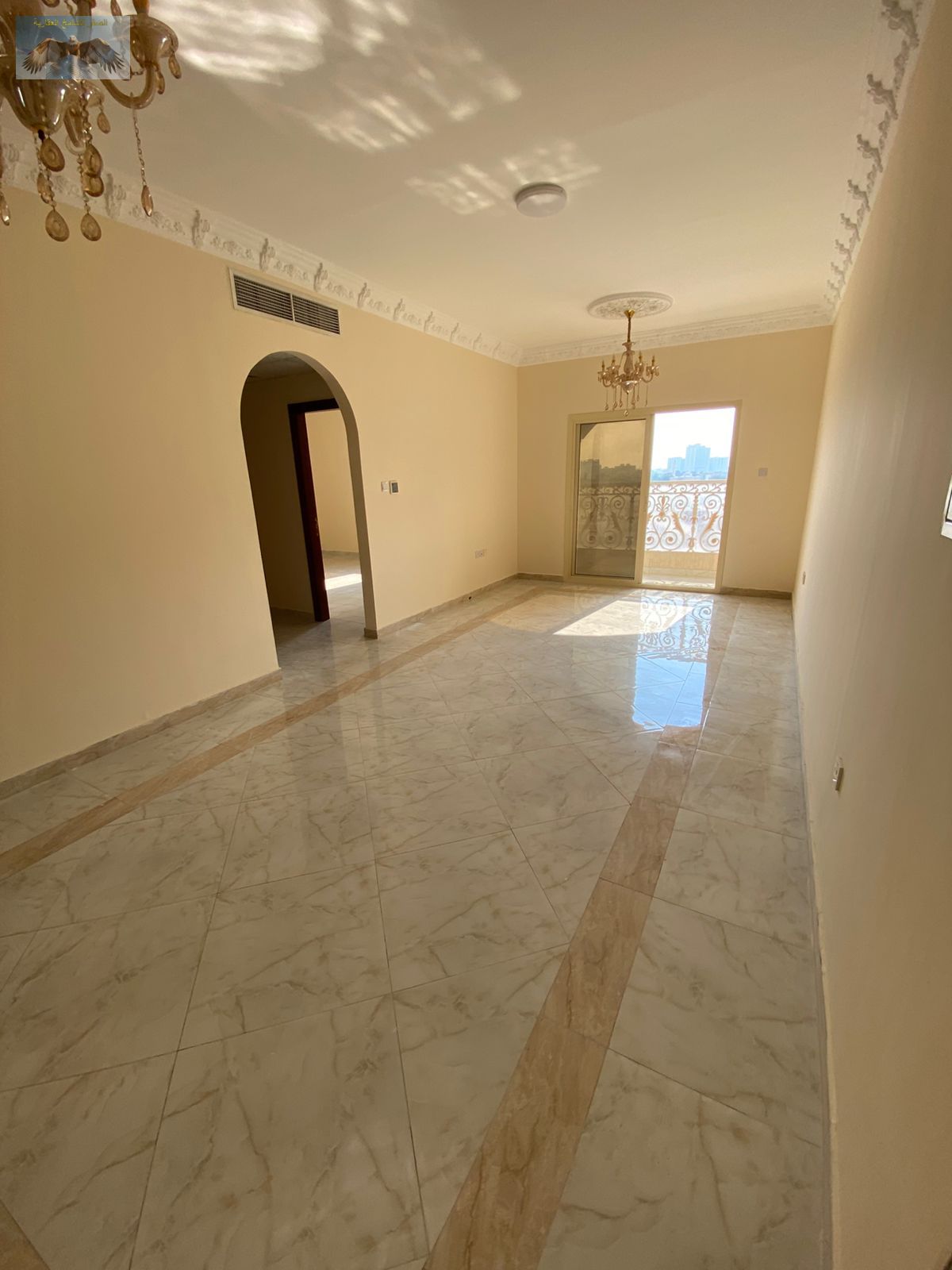 Spacious 1BHK apartment for rent in Al Hamidiya, Ajman. Prime location near Etisalat and the court, with balcony, built-in wardrobes, clean finishing,