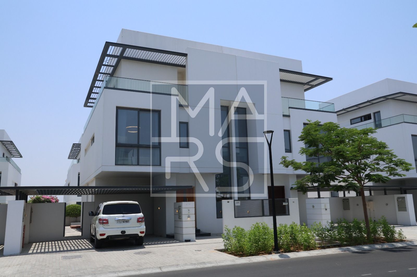 A prime location at the heart of the seven Emirates