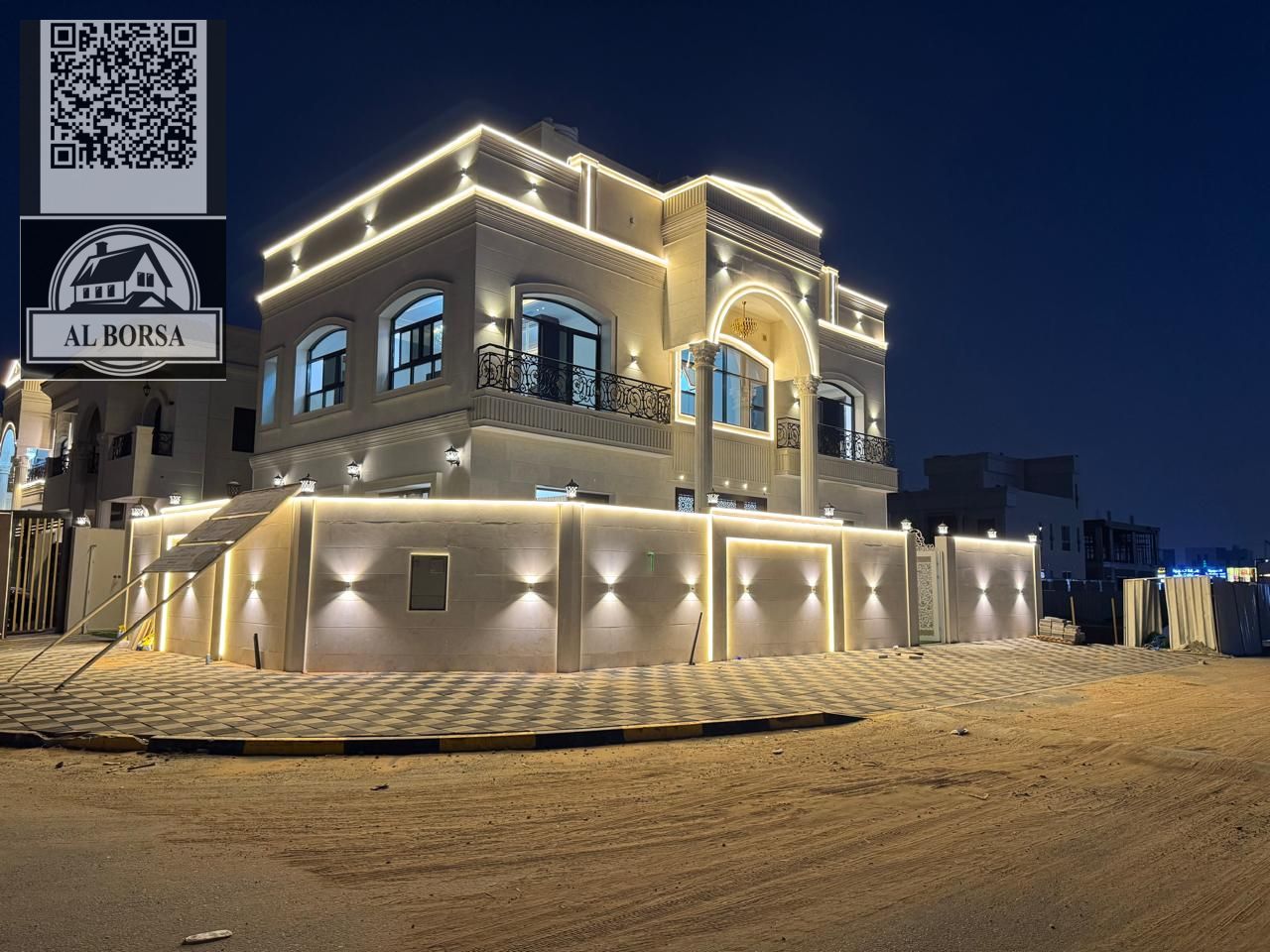 For sale in Al-Haliou 2: Corner villa Two floors and a roof 6 master bedrooms Majlis 2 living rooms Maid's room
