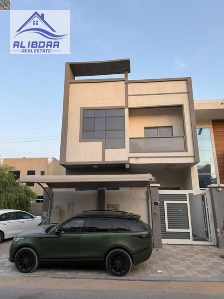 Townhouse for Sale – Al Yasmeen Area Property Details: Size: 1,722 sq. ft Floors: Ground + First + Roof