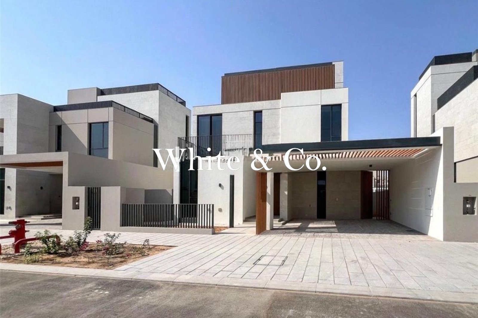 Single Row 4Bed | Standalone | Branded
