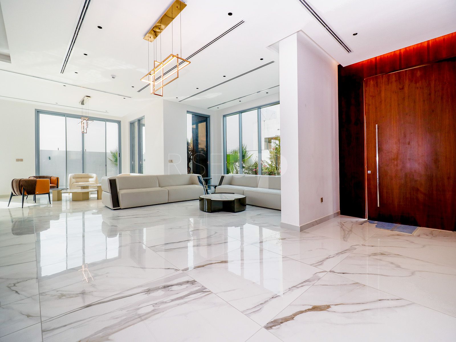 Pent Suite | Motivated Seller | Multiple Options
