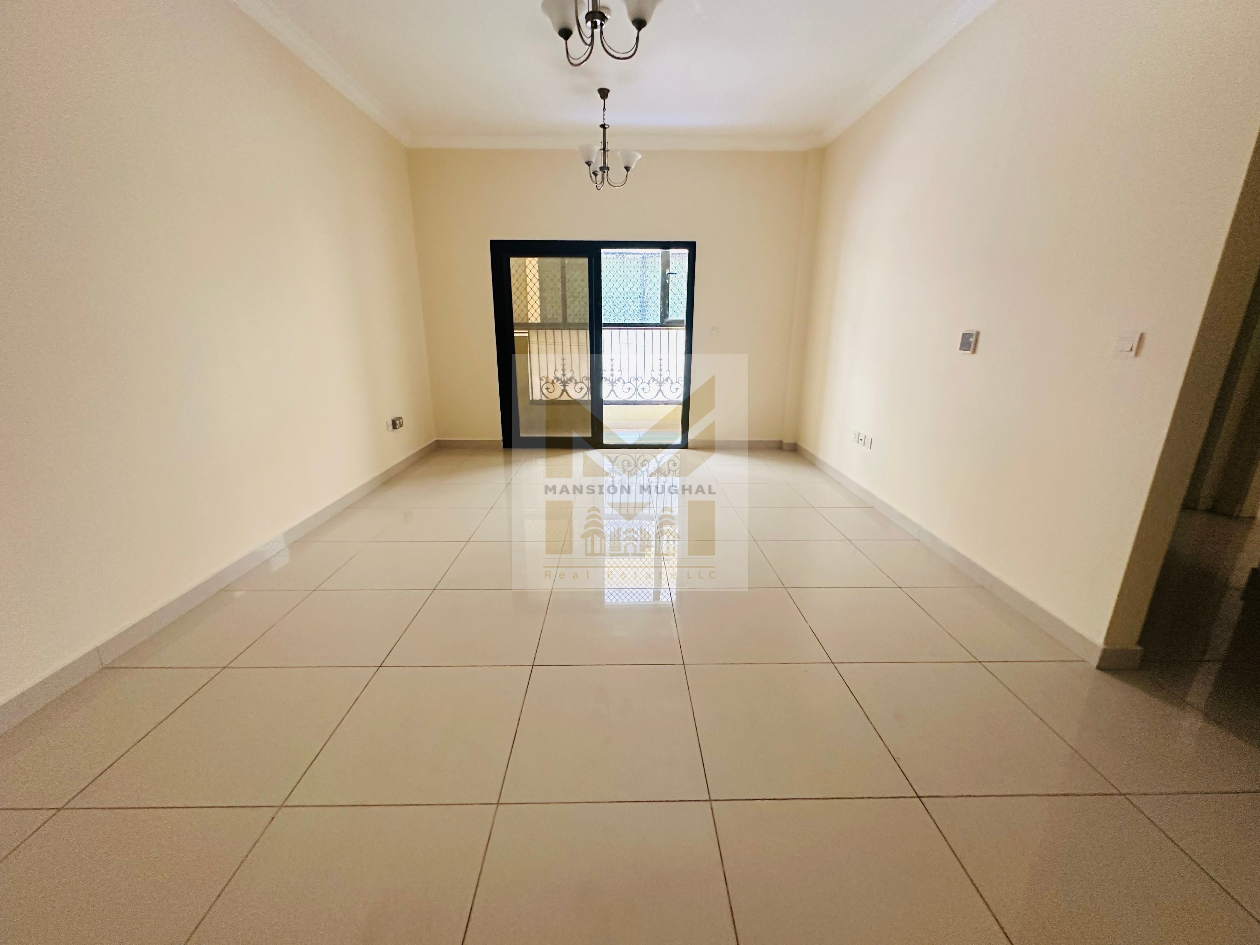 Luxury & Lavish 1-Br//Bright & Spacious//wardrobe & Balcony + Open View//1-Covered Parking//4&6 Chqs