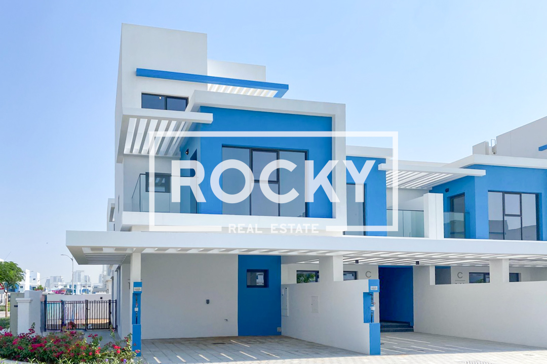 Brand New | Vacant & Ready to Move | Townhouse