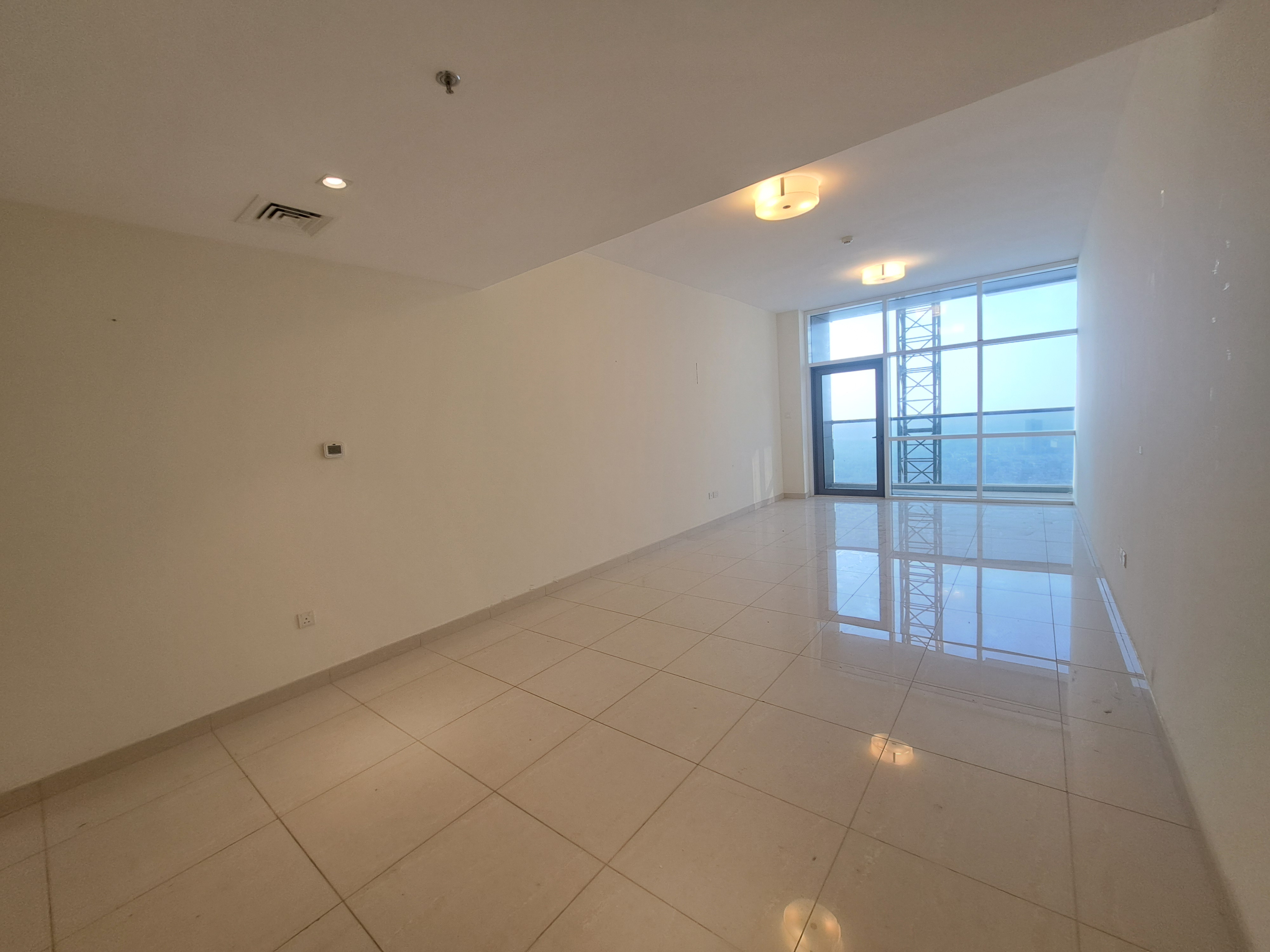 Spacious 2 Bhk 3 Baths Clean Building Near Metro