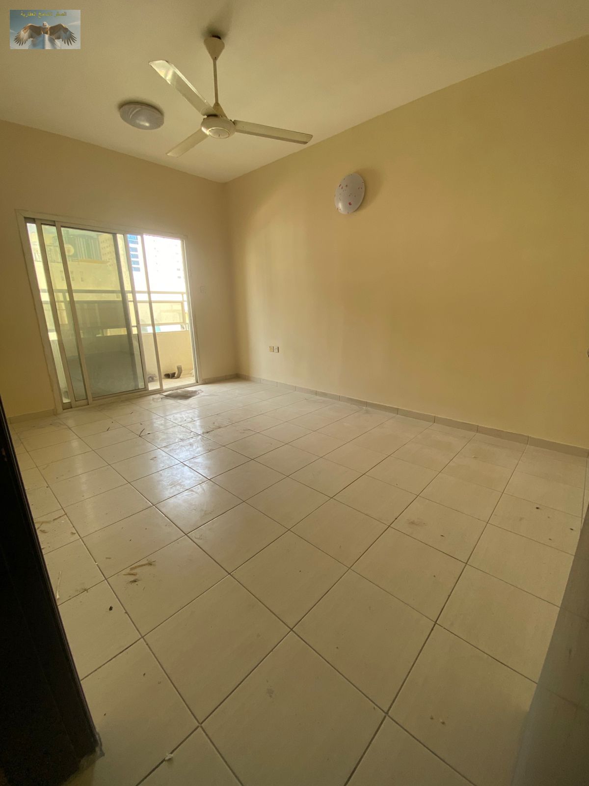 2BHK apartment for rent in Al Naeemia 2, King Faisal Street. Prime location near Gulf Bridge & Khalifa Street, spacious, clean finishing, and flexible