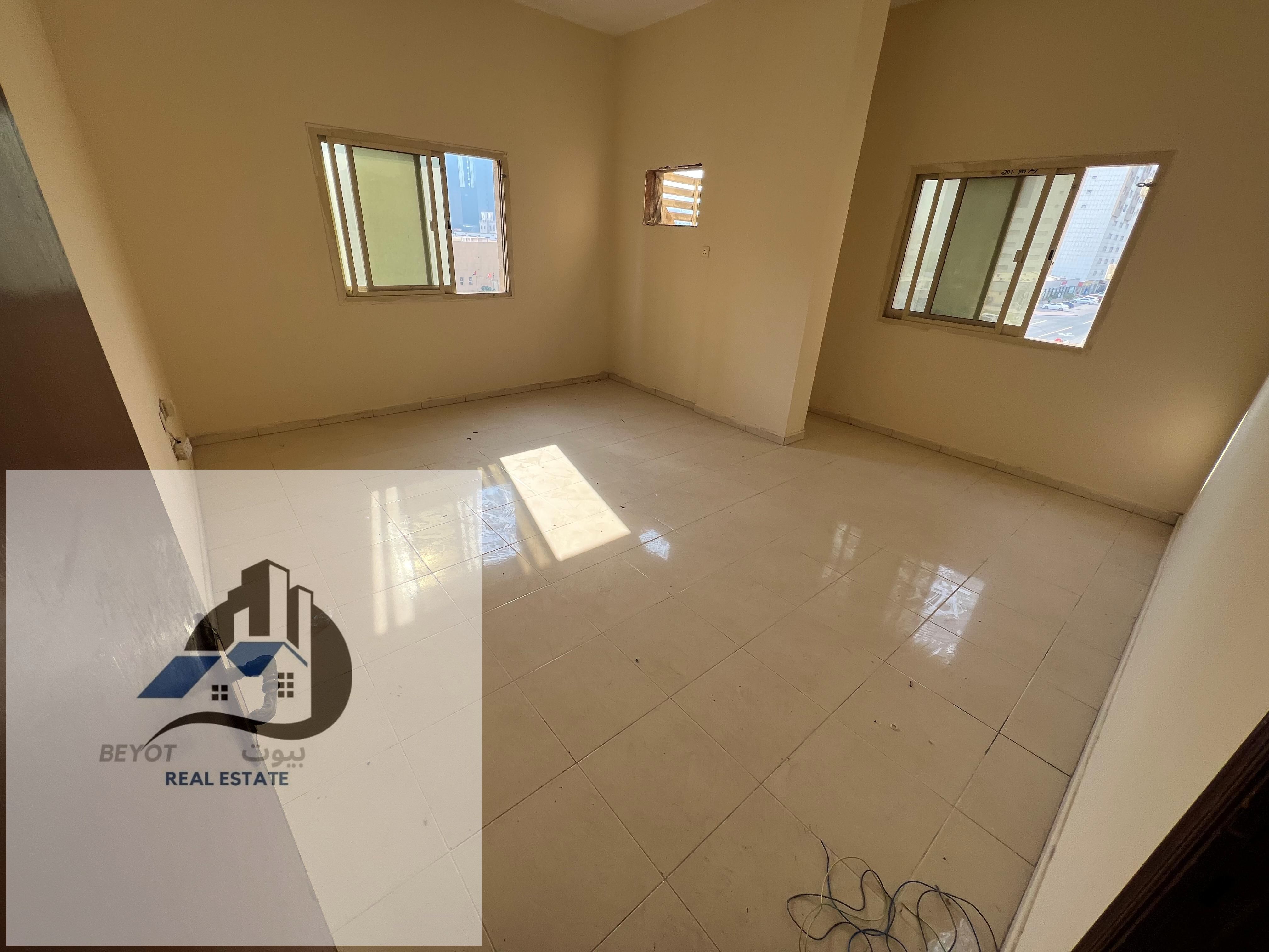 Unbeatable Offer in Ajman! A Huge 2-Bedroom Apartment with an exceptionally large layout in Al Rashidiya 1 — at an amazing annual price!
