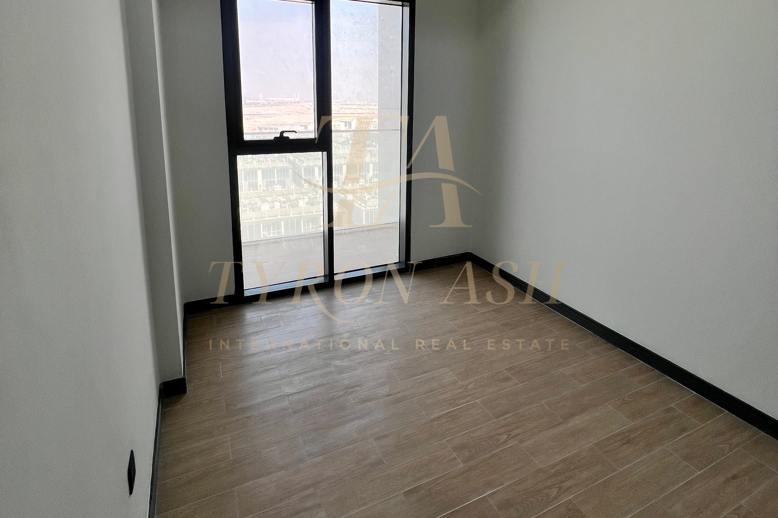 BRAND NEW | VACANT | PRIME LOCATION