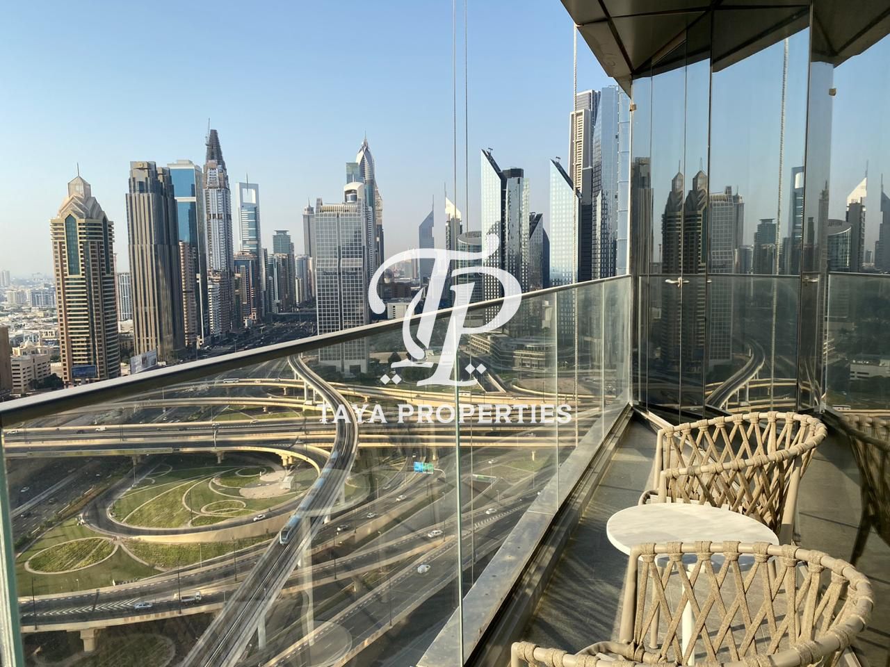 Sheik Zayed Road View | LUXURY LIFE STYLE | High Floor.