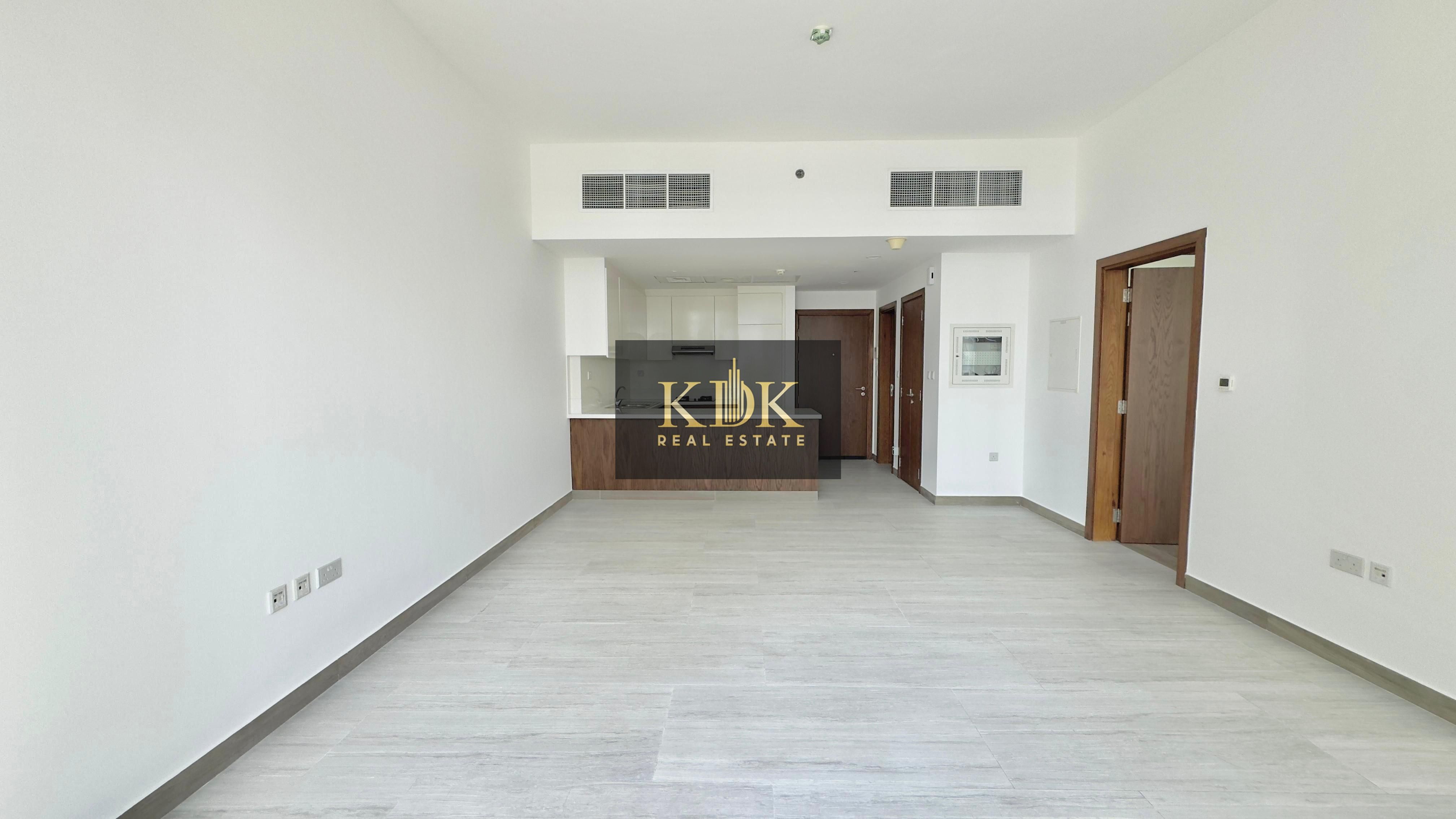 Spacious Size | Park Views | 4 Cheques