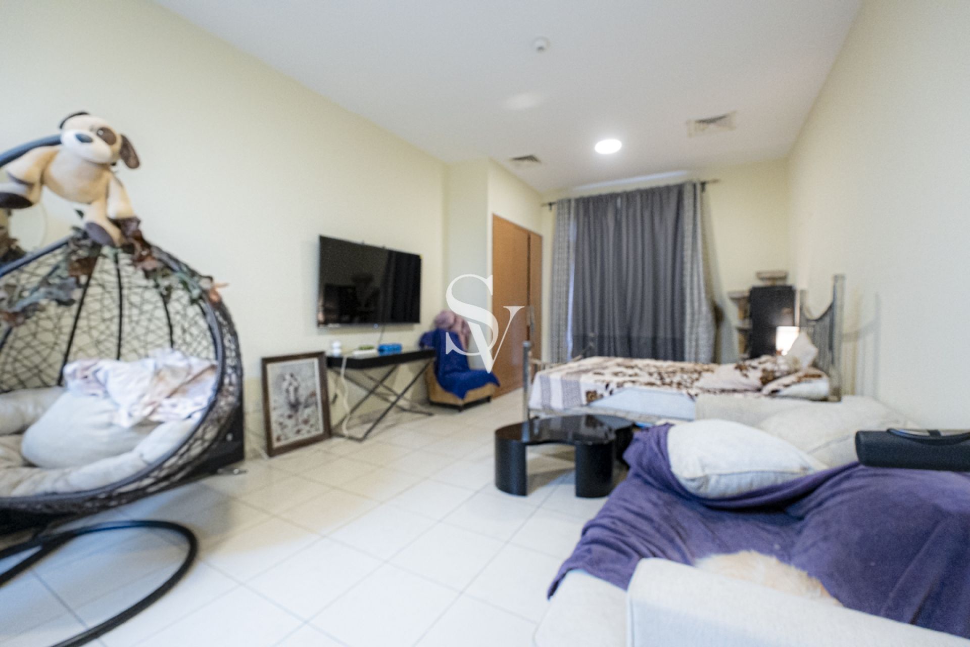 Large Layout | Tenanted | Close to Entry/Exit