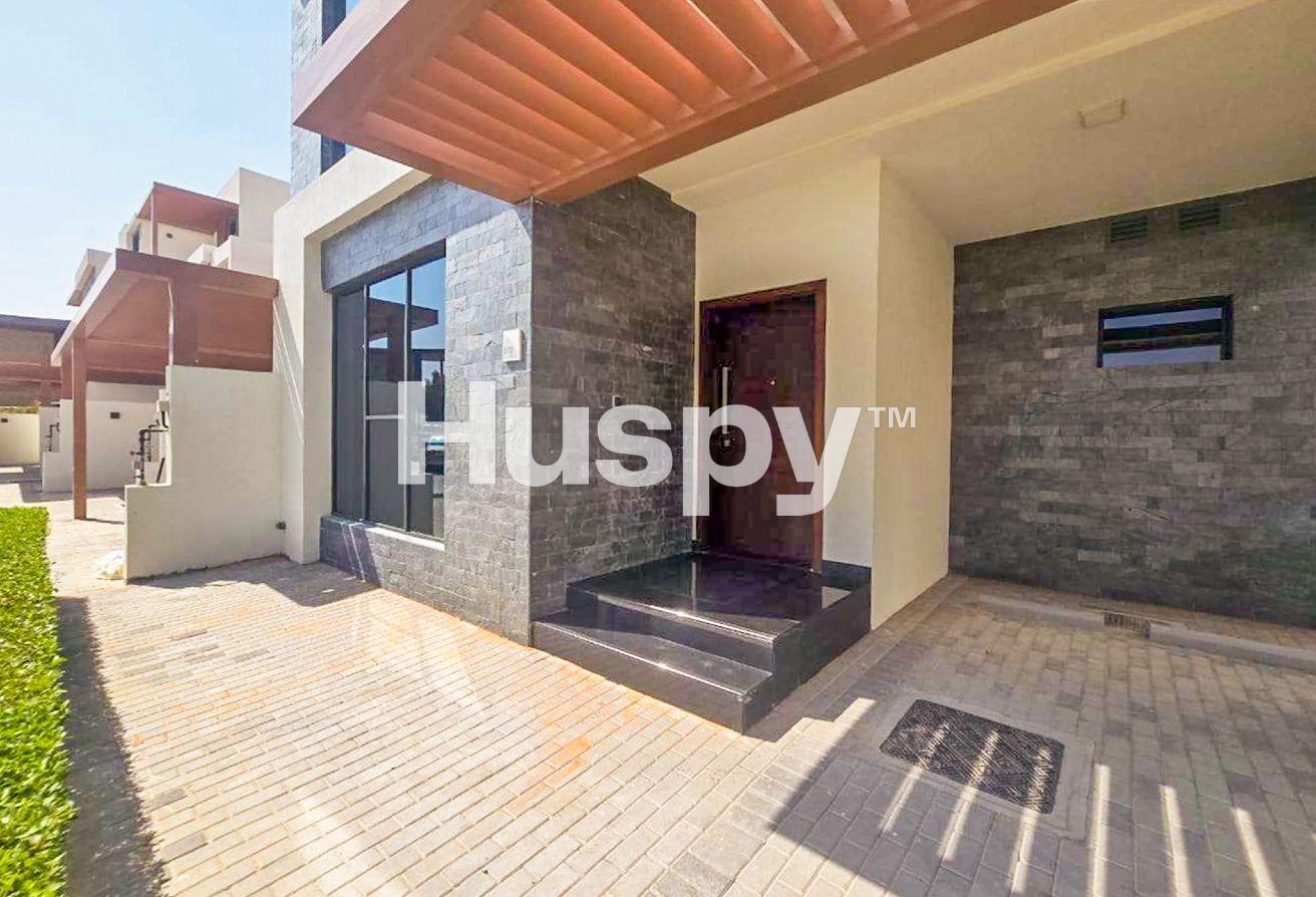 Vacant | Golf Course View | Unfurnished