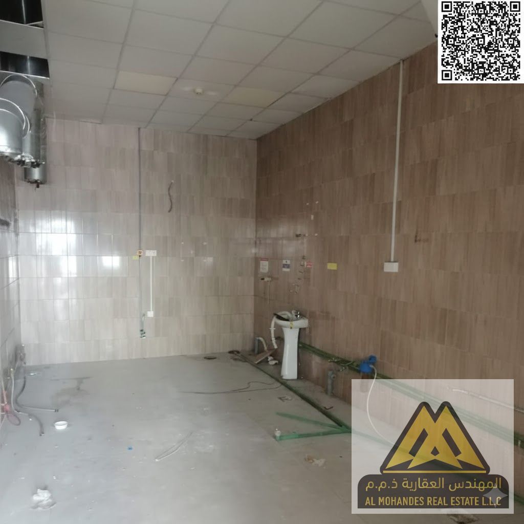 Very large space | 3000 cash deposit | On Sheikh Ammar Street