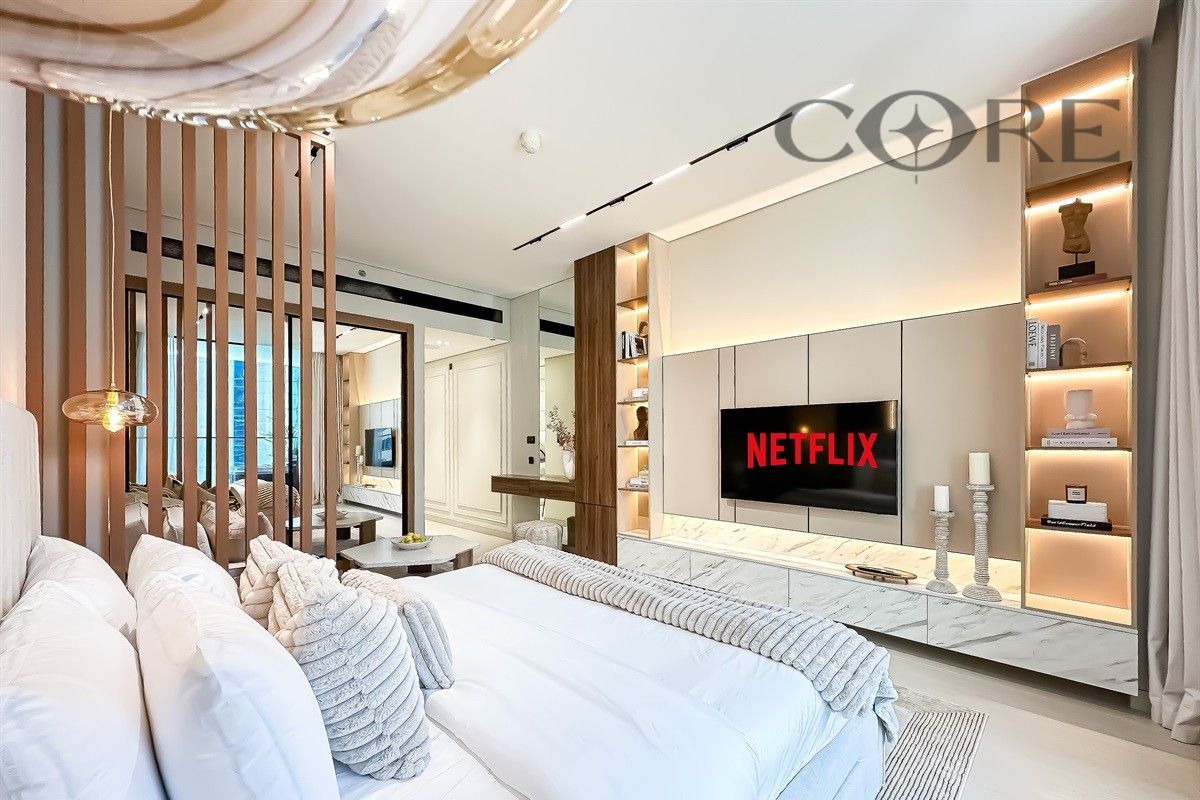 Canal Front | Burj Khalifa View | Prime Business Bay | Upgraded