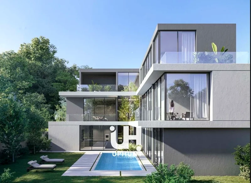 CORNER UNIT | BIG LAYOUT | FREE HOLD | PRIVITE POOL | NO AGENTS PLEASE