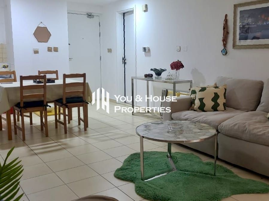 Upgraded & Fully Furnished I Modern Living I Great For Investors