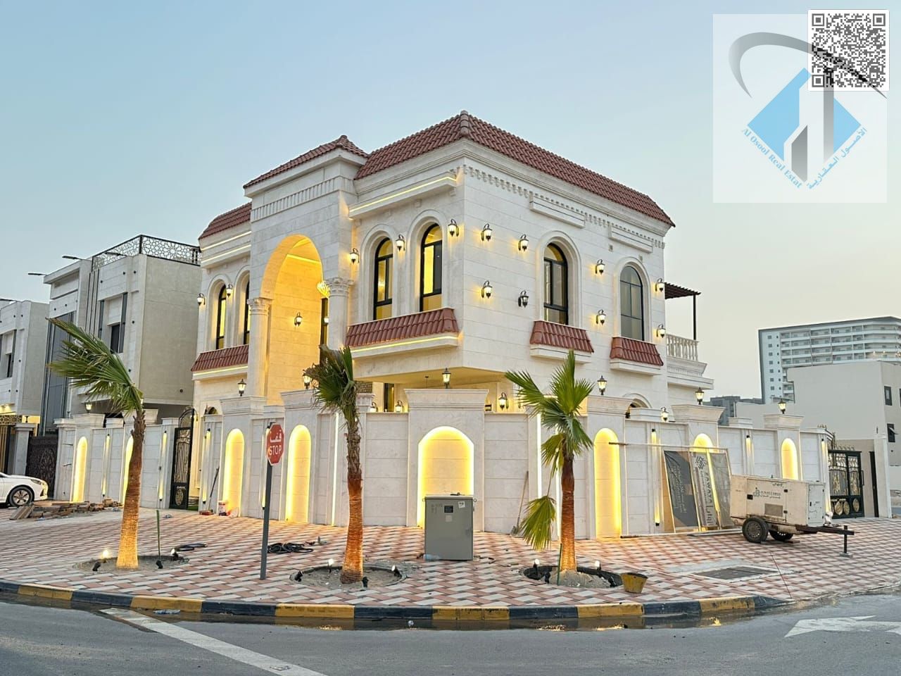 Corner villa for sale on two streets | Super deluxe finishing | Large area and elegant design